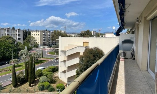  Annual renting - 4 room Apt - cannes  